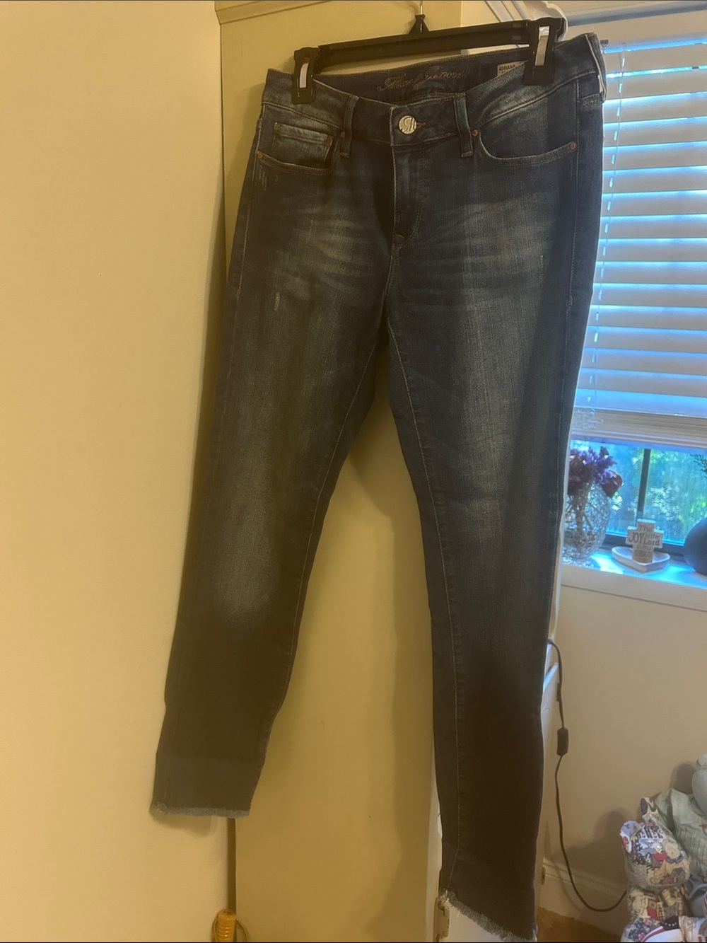 Mavi Dark Washed Adriana mid rise ankle Jeans